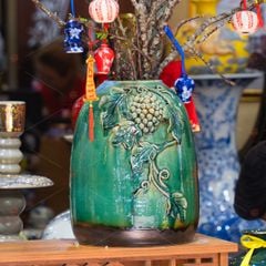 Bình Hoa Dáng Chuông Đắp Nho